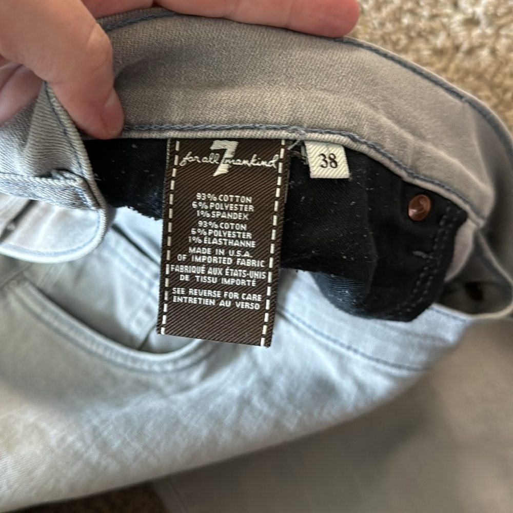 Austyn Jeans - Picture 3 of 3